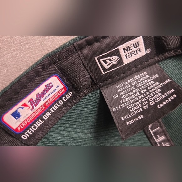 New Era 59FIFTY Oakland Athletics A’s Authentic On-Field Fitted Hat Size 7 - Picture 8 of 9